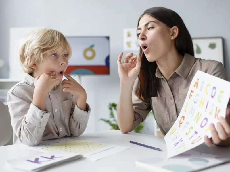 تاخیر در تکلم کودکان